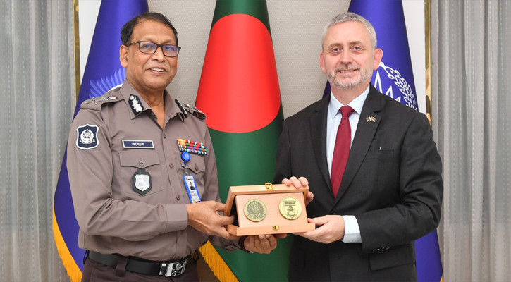 পুলিশের সংস্কারে সহায়তা দিতে আগ্রহী ইইউ