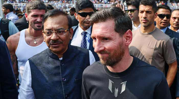 ভারত সফর থেকে মেসির আয় ১২১ কোটি টাকা!