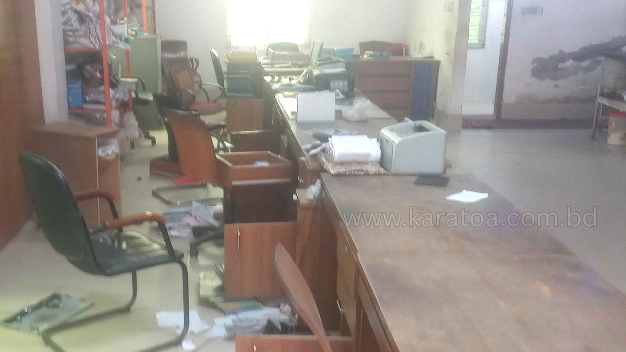 রংপুরের তারাগঞ্জে অটোরাইস মিলে দুর্ধর্ষ ডাকাতি