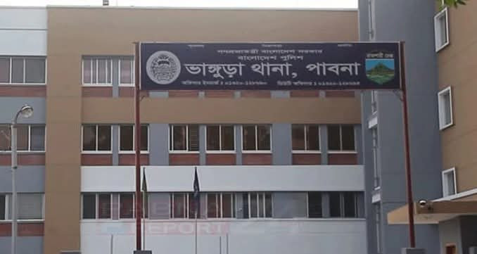 পাবনার ভাঙ্গুড়ায় স্কুলছাত্রী ধর্ষণ মামলায় প্রেমিক গ্রেপ্তার