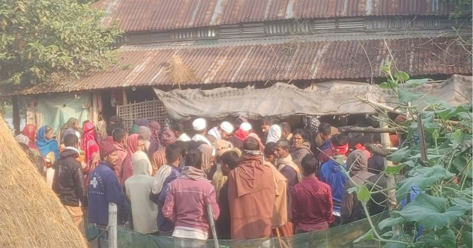 নেত্রকোনায় শয়নকক্ষে মিলল কৃষকের গলা কাটা লাশ