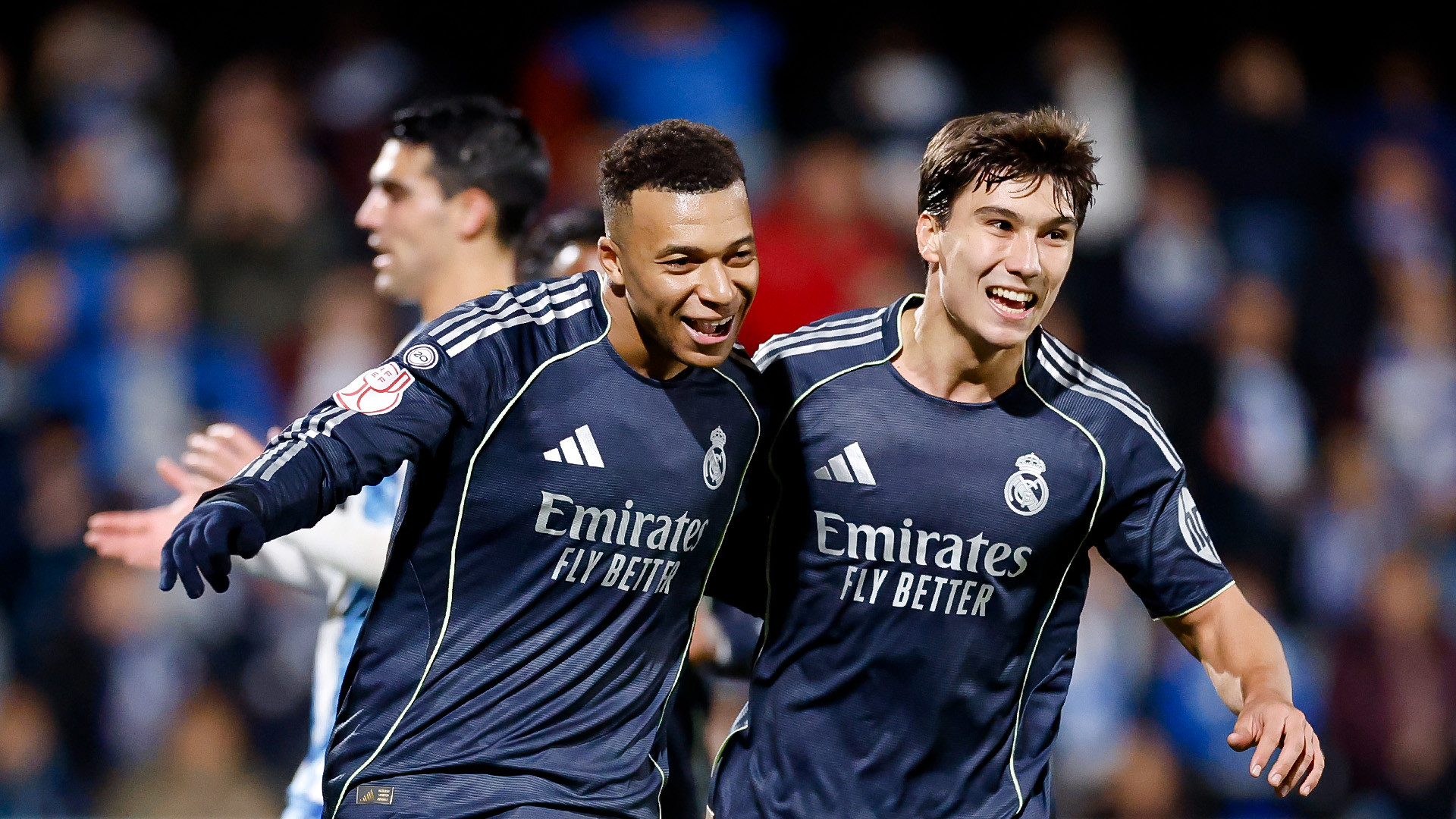 এমবাপ্পের নৈপূণ্যে শেষ ষোলোয় রিয়াল