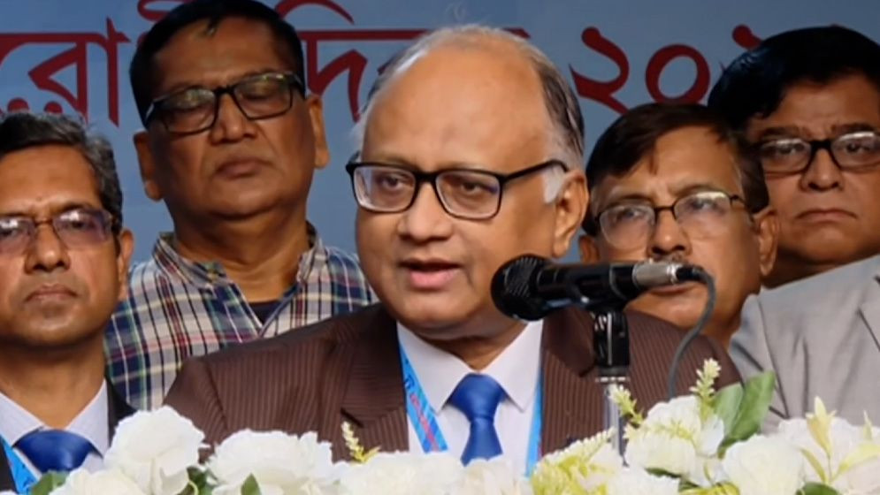 নির্বাচনে চাঁদাবাজদের নির্বাচিত না করার আহ্বান দুদক চেয়ারম্যানের