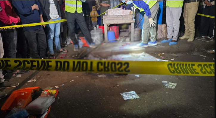 শক্তিশালী ককটেল বিস্ফোরণ : জড়িত কার্যক্রম নিষিদ্ধ আওয়ামী লীগ