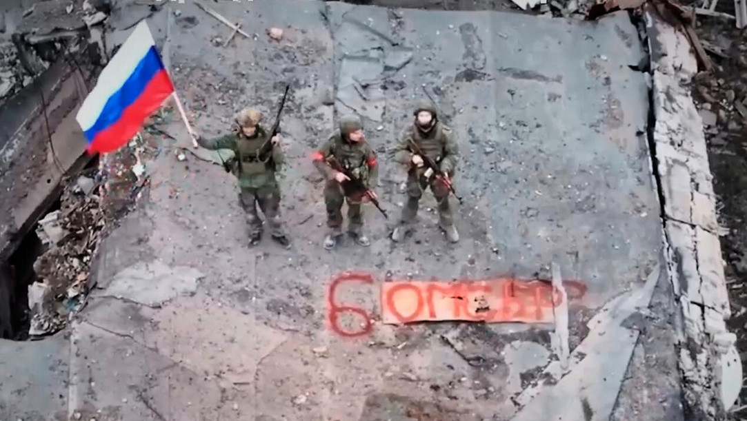 ইউক্রেনের কৌশলগত শহর সিভারস্ক দখলে নিলো রুশ বাহিনী