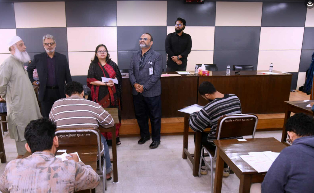 আগামীকাল অনুষ্ঠিত হবে ঢাবি ‘ব্যবসায় শিক্ষা ইউনিট’-এর ভর্তি পরীক্ষা