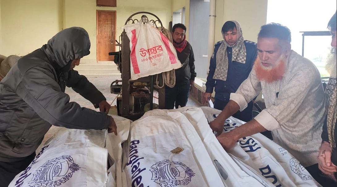 ফরিদপুর ভাঙ্গায় গাড়িচাপায় মোটরসাইকেলের ৩ আরোহী নিহত