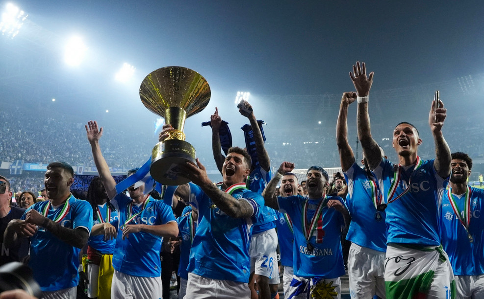 ১১ বছর পর সুপার কাপ শিরোপা জয় নাপোলি’র