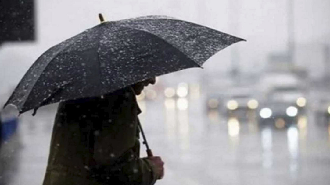 শীতের মধ্যে সারাদেশে গুঁড়ি গুঁড়ি বৃষ্টির আভাস