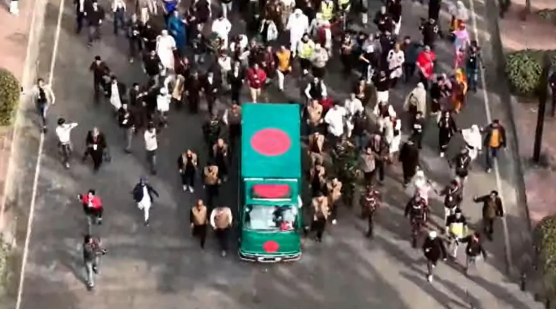 জানাজাস্থলে বেগম খালেদা জিয়ার মরদেহ