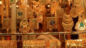 দেশের বাজারে কমলো স্বর্ণের দাম, ভরিতে কত?