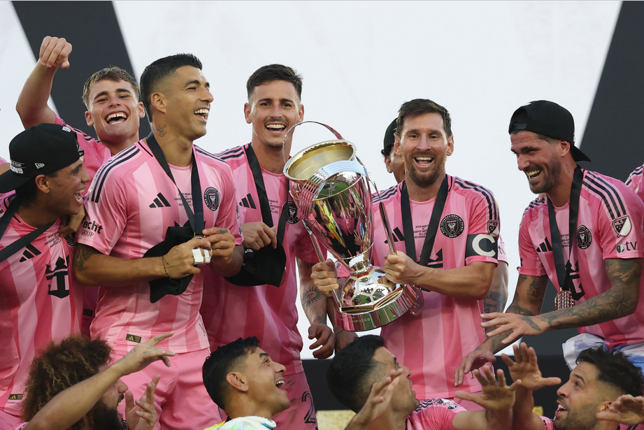 মেসির জোড়া অ্যাসিস্টে মেজর সকার লিগ চ্যাম্পিয়ন মিয়ামি