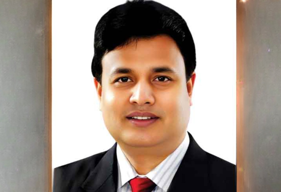 বগুড়ায় বিএনপি‘র এমপি প্রার্থী মোশারফের অশ্লীল  ছবি ফেসবুকে ভাইরাল করে দেওয়ার হুমকি