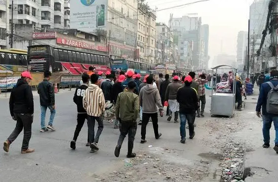 তারেক রহমানের গণসংবর্ধনা শেষে গন্তব্যে ফিরছেন কর্মী-সমর্থকরা