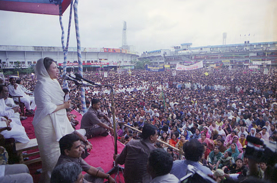 টানা ৪১ বছর বিএনপির নেতৃত্বে ছিলেন খালেদা জিয়া