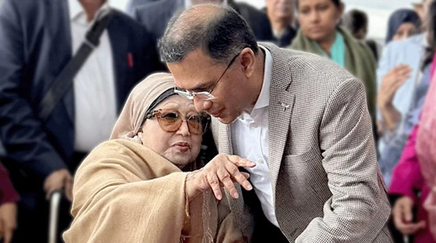 বেগম জিয়ার অবস্থা অপরিবর্তিত থাকলে শিগগিরই দেশে ফিরবেন তারেক রহমান: মির্জা ফখরুল