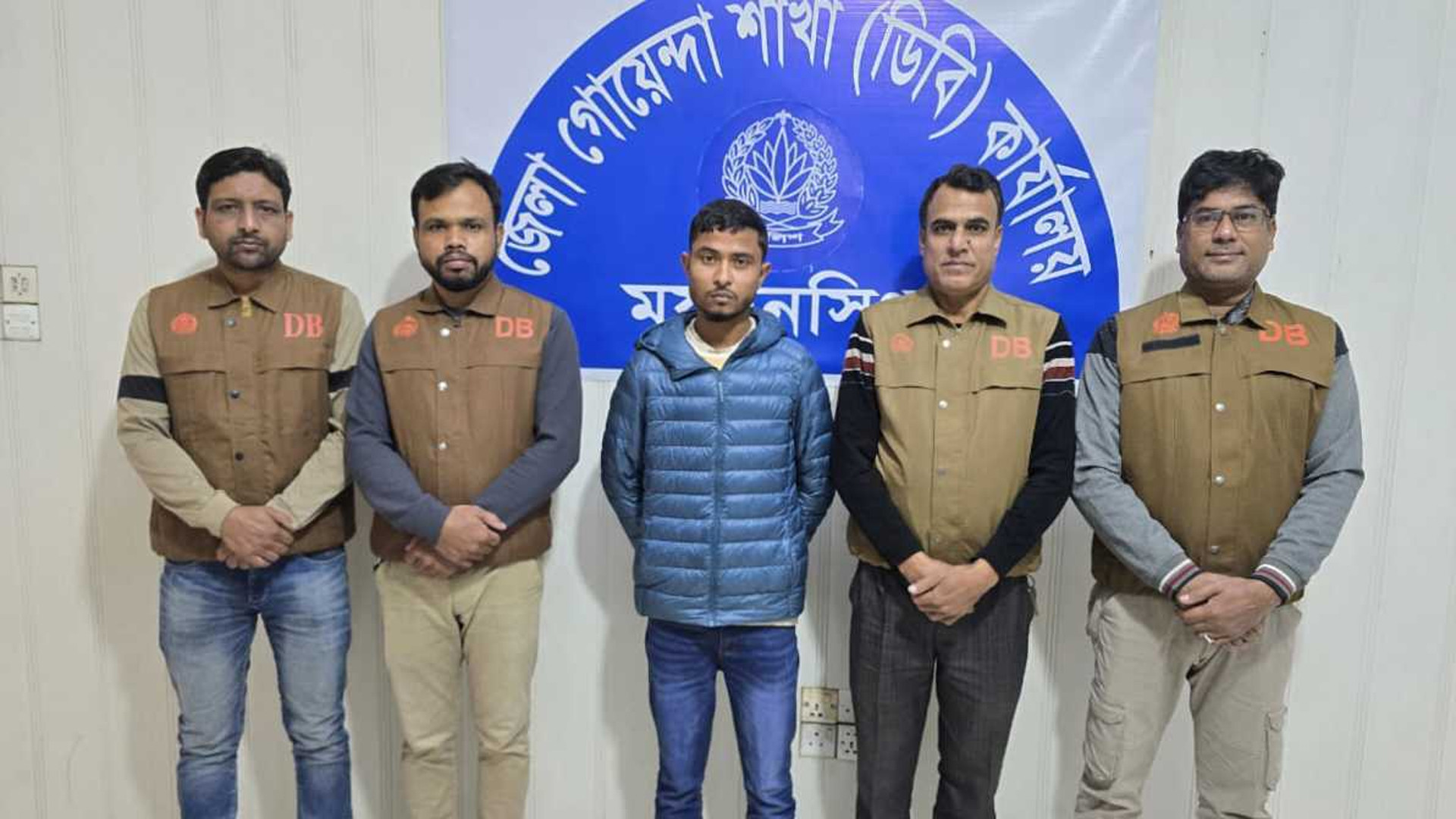 দীপু দাসকে পোড়ানোর আগে গাছে ঝুলানো সেই যুবক গ্রেফতার