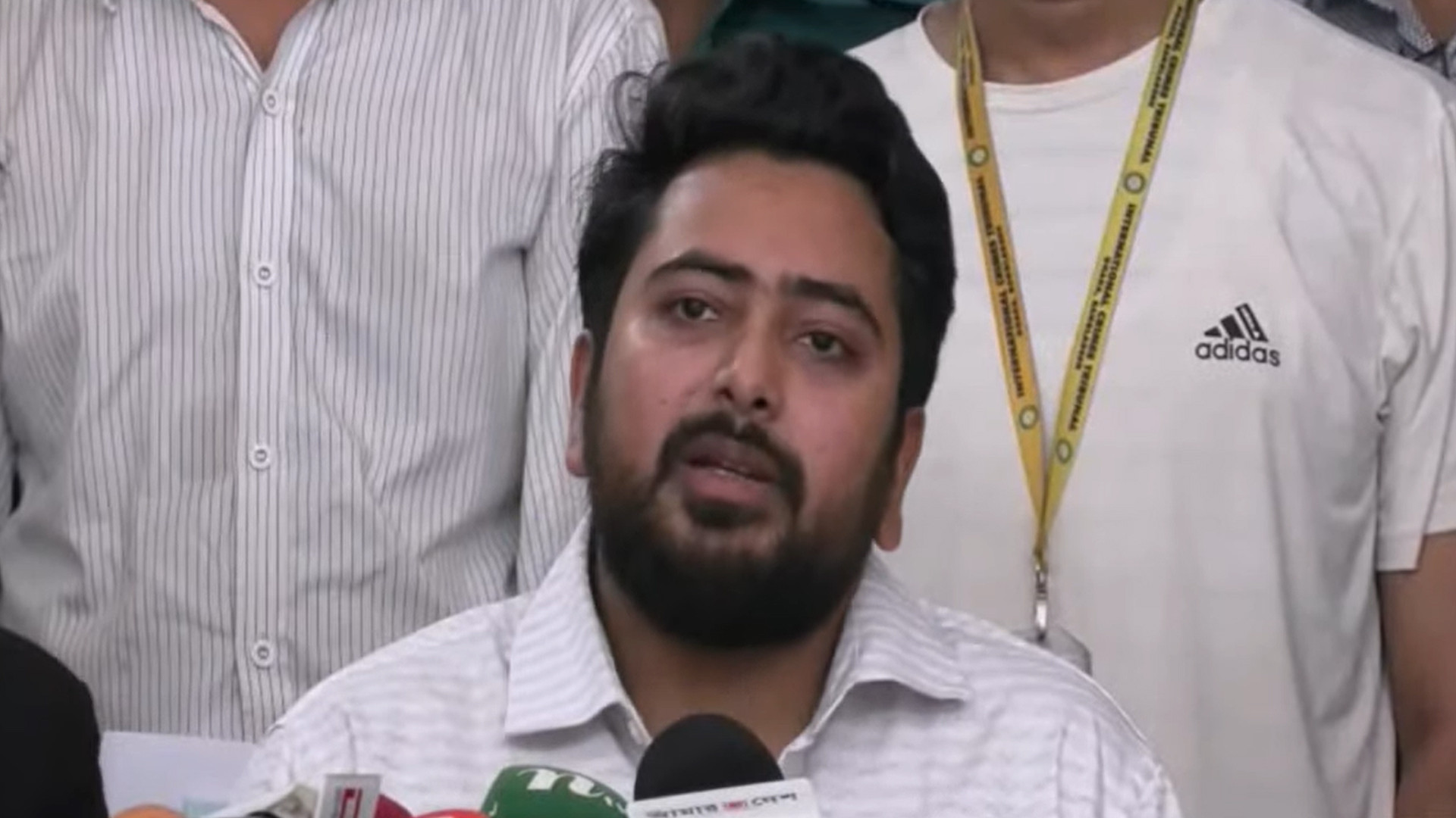 সব রাজনৈতিক দল প্রস্তুত হওয়ার পর তফসিল চায় এনসিপি