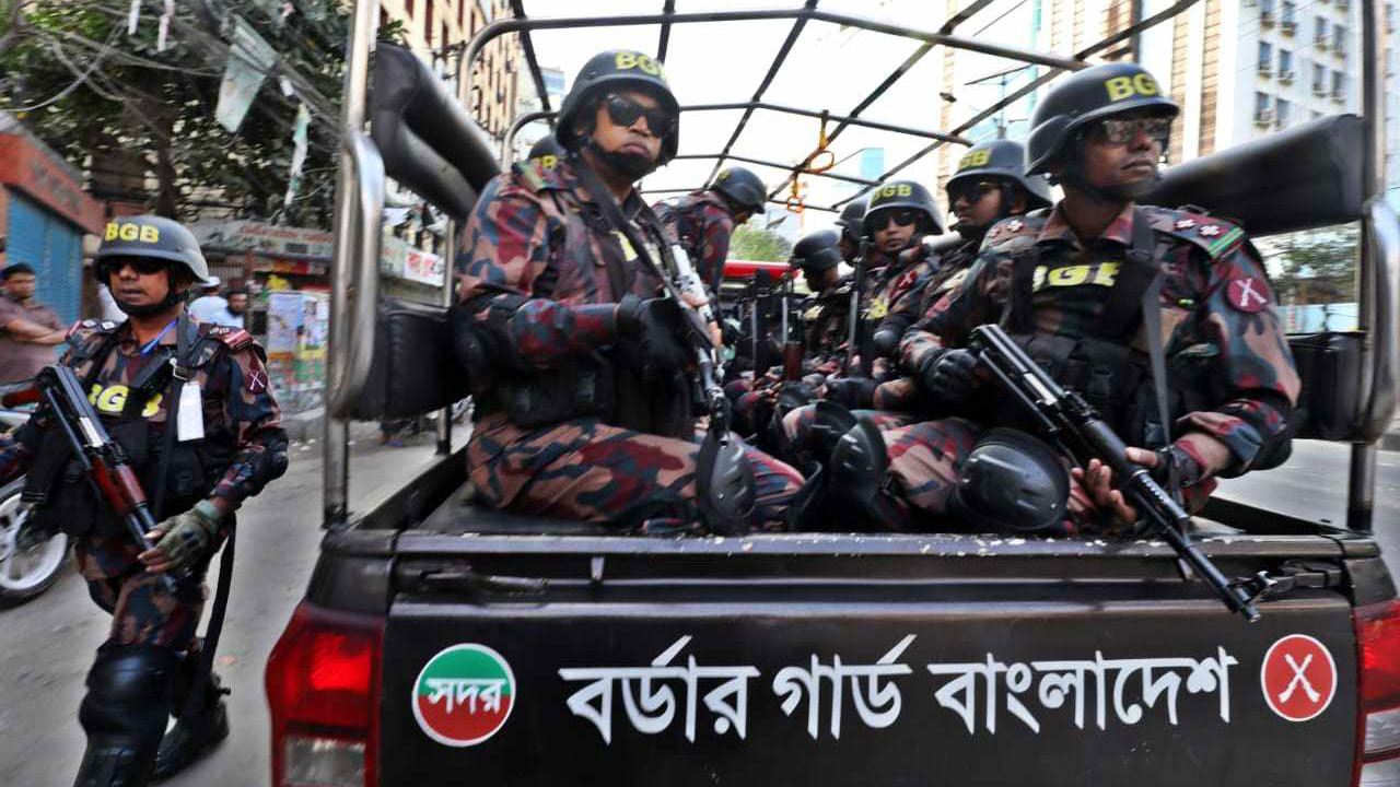 বিমানবন্দর-যমুনাসহ ঢাকার গুরুত্বপূর্ণ এলাকায় বিজিবি মোতায়েন