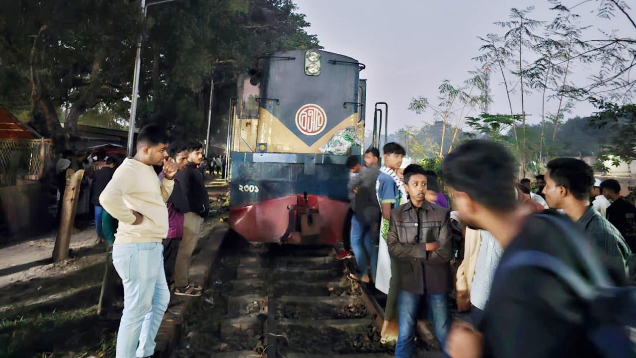 ঢাকা-ময়মনসিংহ রেল যোগাযোগ বন্ধ