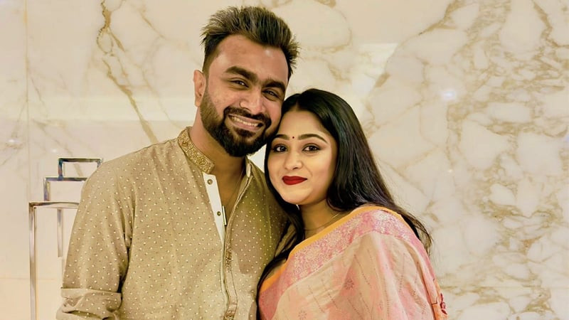 বাবা হলেন সংগীতশিল্পী ইমরান