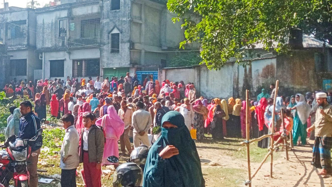 জামালপুরে র‌্যাব কর্তকর্তার স্ত্রীকে শ্বাসরোধে হত্যা করে স্বর্ণালঙ্কার লুট