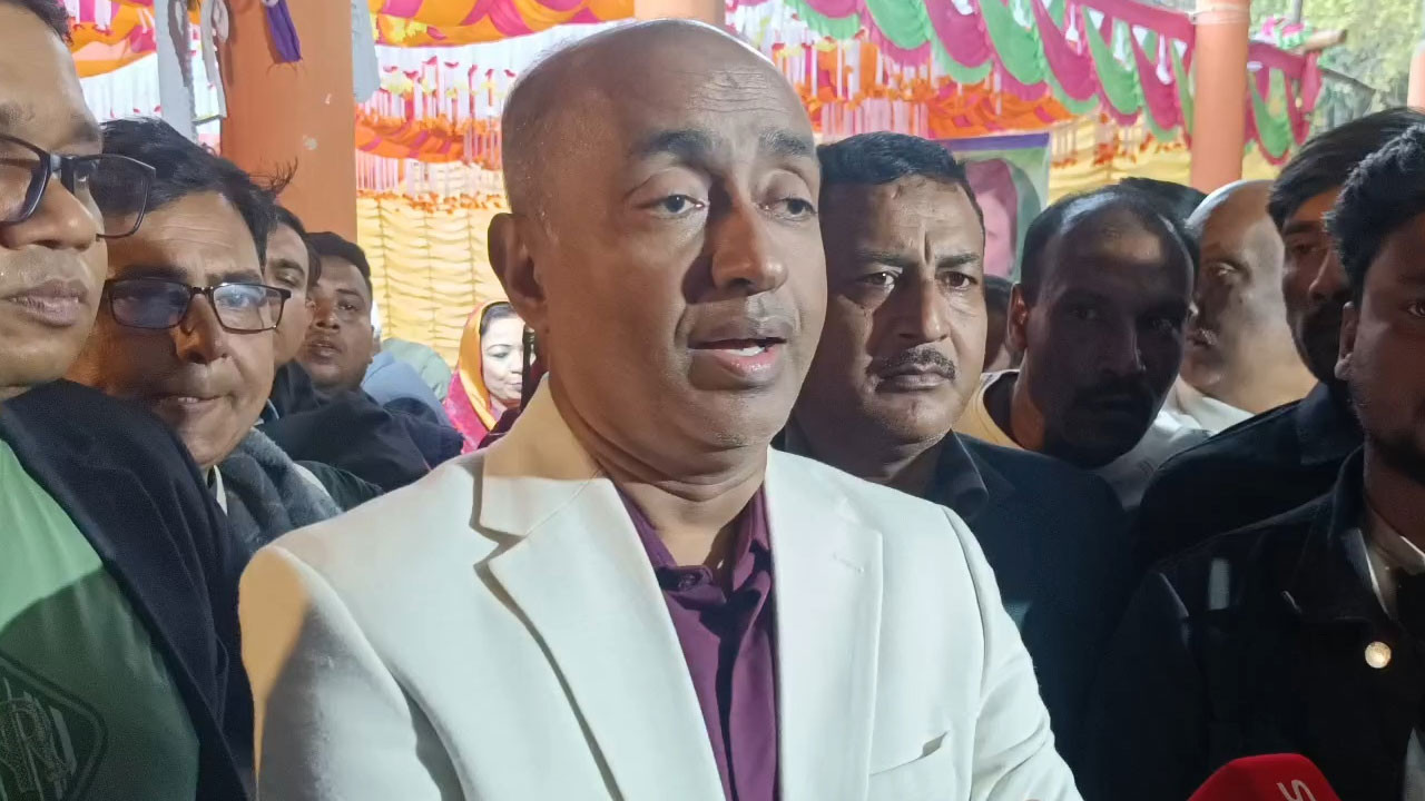 হাদির ওপর হামলাকারীর শেকড় যতই শক্তিশালী হোক উপড়ে ফেলা হবে: অ্যাটর্নি জেনারেল