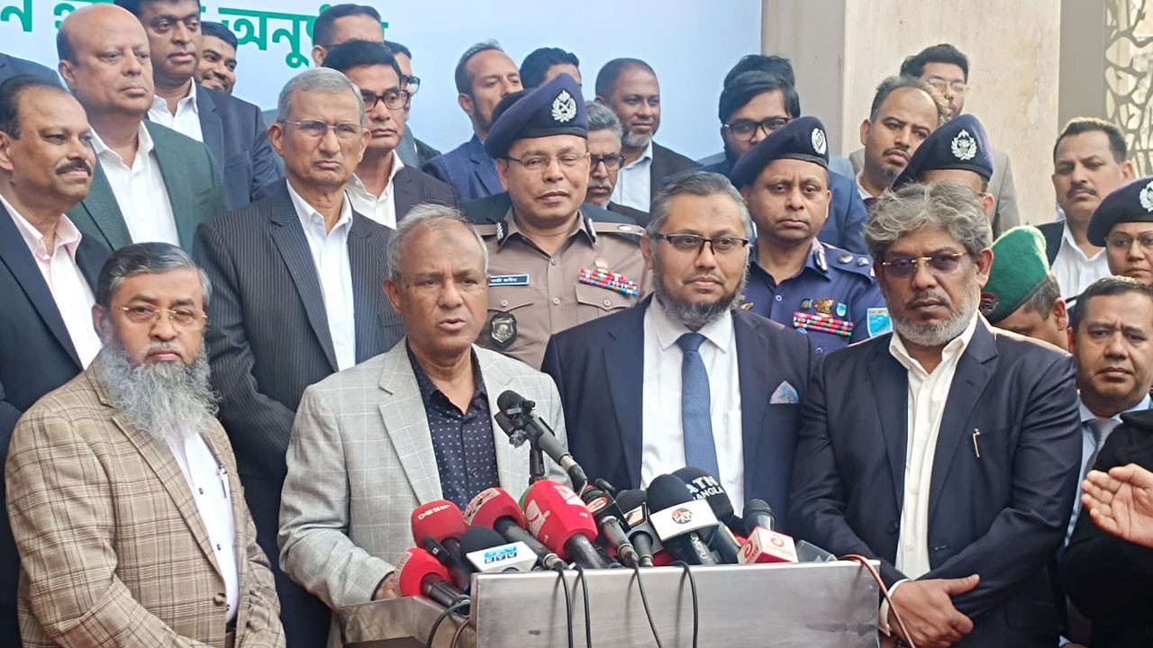 নির্বাচন থেকে সরে দাঁড়ানো প্রার্থীর ব্যক্তিগত সিদ্ধান্ত :স্বরাষ্ট্র উপদেষ্টা