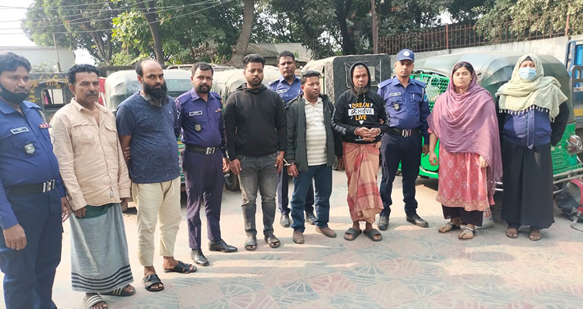 পরকীয়ার জেরে খুন হন বাউল শিল্পীর স্বামী, স্ত্রীসহ গ্রেপ্তার ৬