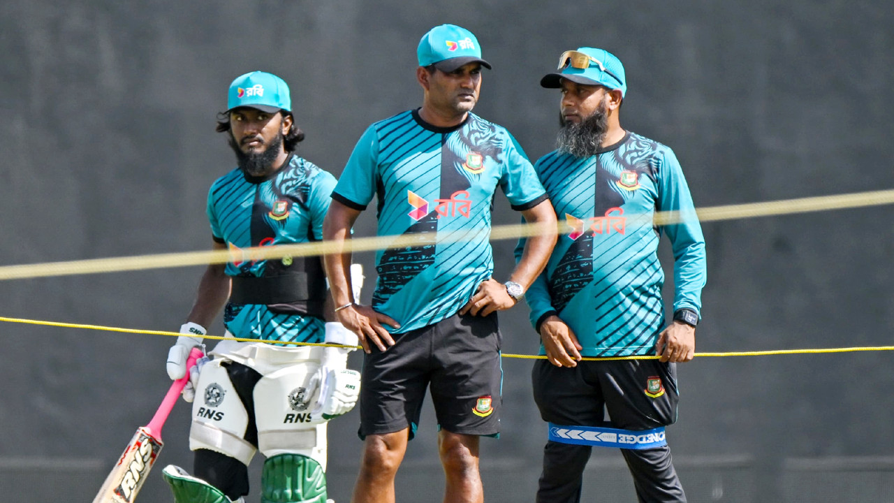 এক বছরে টি-টোয়েন্টিতে ৮ সিরিজে ৫টি জয়, যা বললেন সালাউদ্দিন