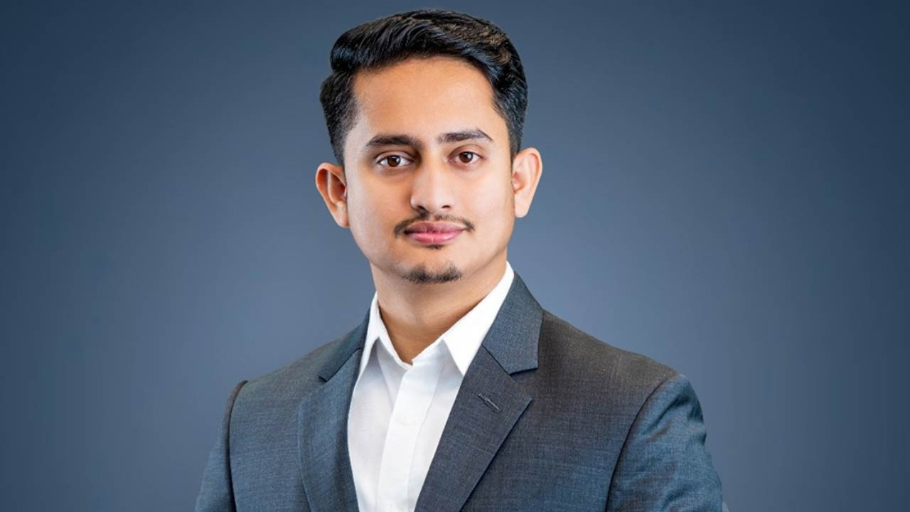 জুলাই শহিদ পরিবার ও আহত যোদ্ধাদের পুনর্বাসনে ঐক্যের বিকল্প নেই : সারজিস আলম