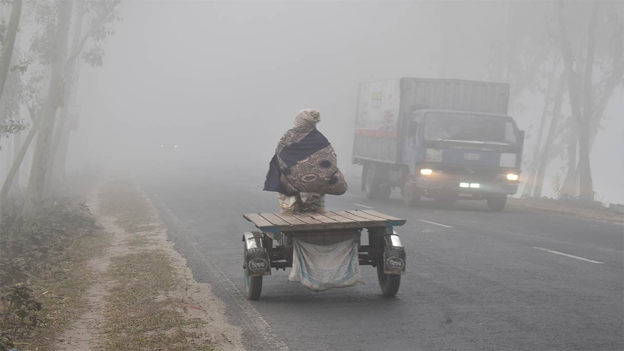 উত্তরাঞ্চলের দুই বিভাগসহ ১৯ জেলার ওপর দিয়ে বইছে শৈত্যপ্রবাহ, কনকনে শীতে কাঁপছে পুরো দেশ 