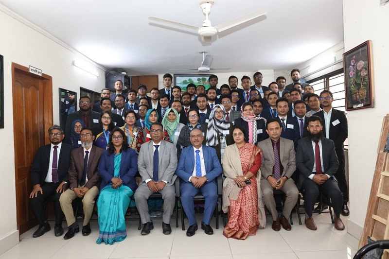 জনতা ব্যাংক পিএলসি.-এর বোর্ড অব ডিরেক্টরসের সঙ্গে বিএফআইইউ-এর এএমএল ও সিএফটি বিষয়ক সচেতনতামূলক সভা