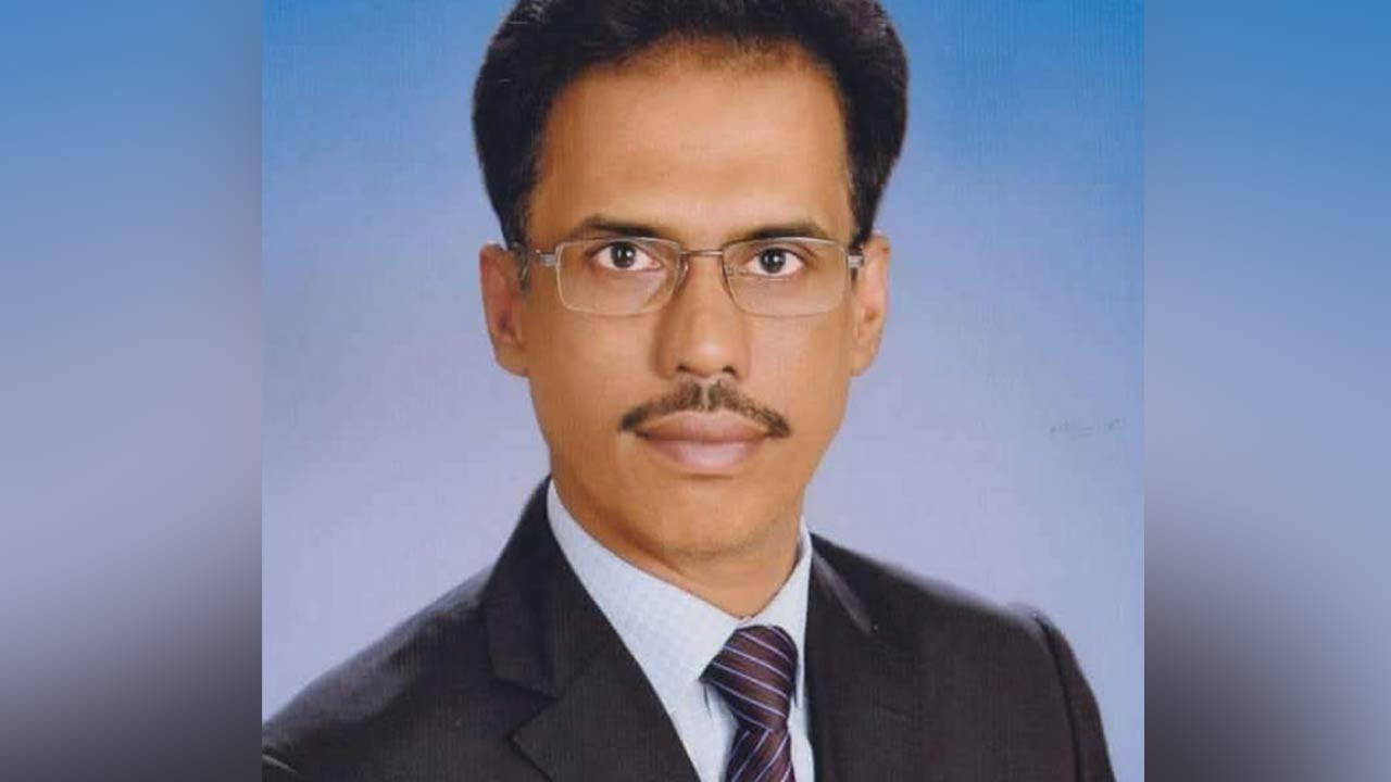 নাটোর-১ আসন প্রতীক বরাদ্দের আগেই প্রতীকে গণসংযোগ, স্বতন্ত্র প্রার্থীকে শোকজ