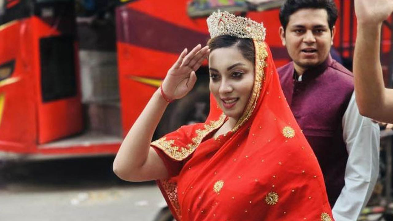 নিরাপত্তাজনিত হুমকির কারণে প্রচারণায় বিরতি নিচ্ছেন মেঘনা আলম