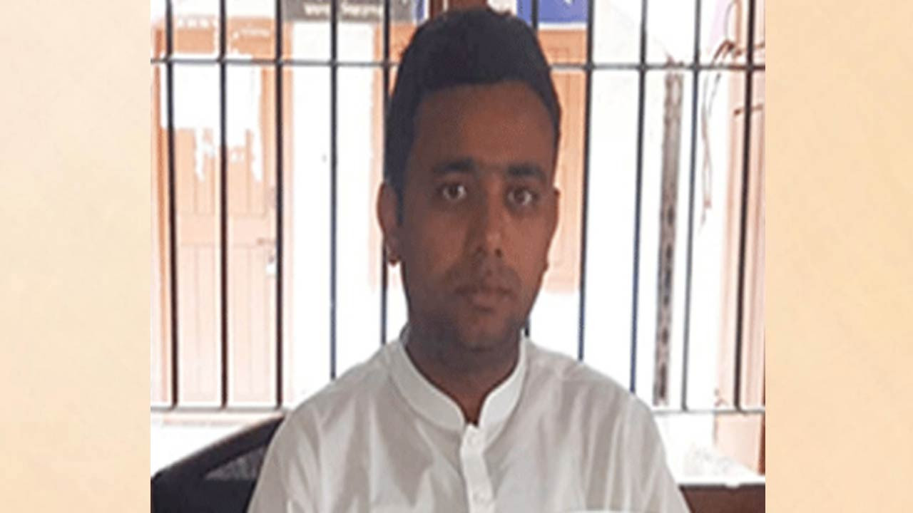 সিরাজগঞ্জে অনিয়মের অভিযোগে ইউপি সচিব সাময়িক বরখাস্ত