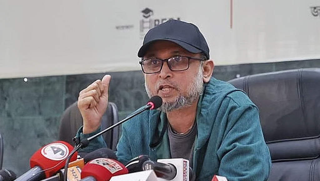 বাংলাদেশি সন্দেহে হত্যা, তবু ভারতে ম্যাচ বহাল: আইসিসির নিরপেক্ষতা নিয়ে প্রশ্ন ফারুকীর