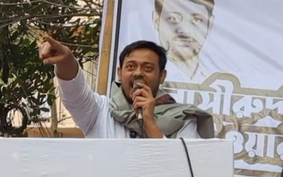 আমরা শেখ হাসিনার হাফপ্যান্ট খুলে দিয়েছিলাম: নাসীরুদ্দীন পাটওয়ারী  