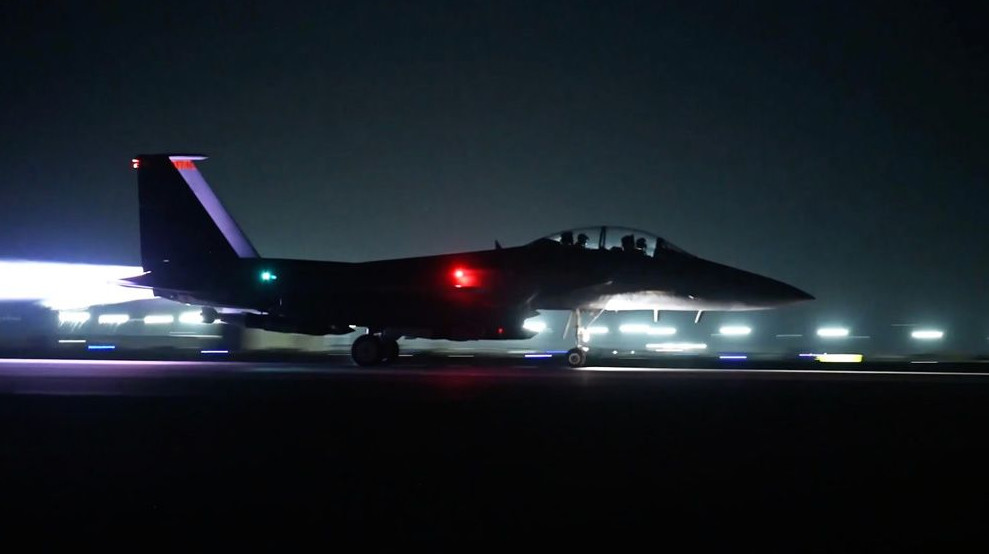 সিরিয়ায় আইএস ঘাঁটিতে বিমান হামলা করেছে যুক্তরাষ্ট্র