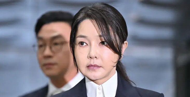 ঘুসকাণ্ডে দক্ষিণ কোরিয়ার সাবেক ফার্স্ট লেডির কারাদণ্ড