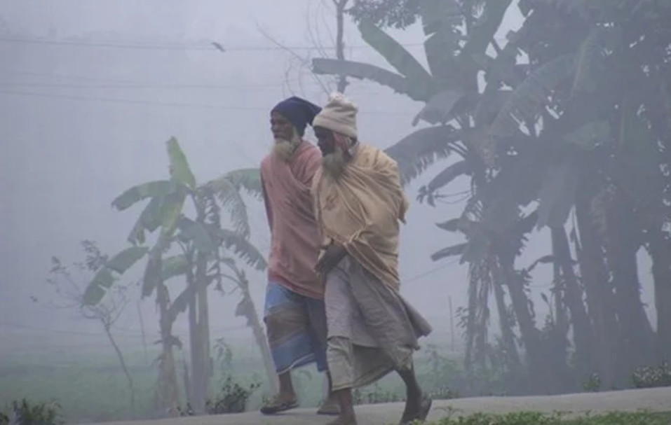 ১৭ জেলার ওপর দিয়ে বইছে মৃদু শৈত্যপ্রবাহ