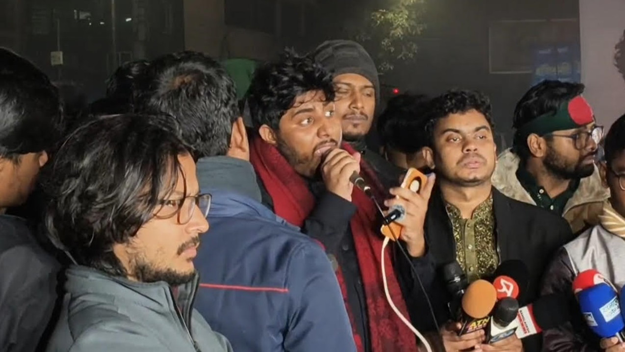 রাতের মধ্যে মাহদী হাসানকে নিঃশর্ত মুক্তি দিতে হবে : রিফাত রশিদ