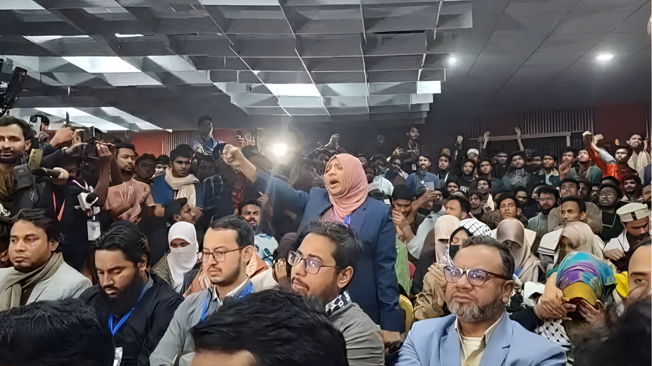 জকসুর ফল ঘোষণার সময় ওসমান হাদি হত্যার বিচার চেয়ে স্লোগান