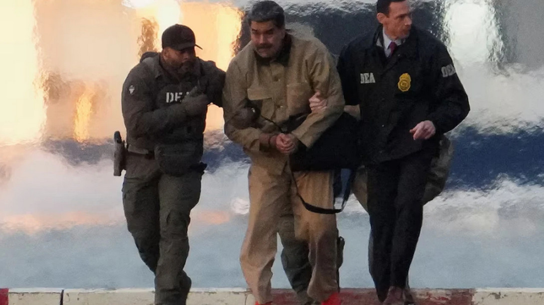 মাদুরোর ছেলে জানালেন- মার্কিন জেলে ‘ভোলো আছেন’ বাবা