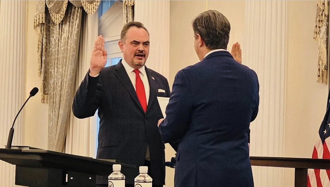 মার্কিন রাষ্ট্রদূত ব্রেন্ট ক্রিস্টেনসেনের শপথ গ্রহণ সম্পন্ন 