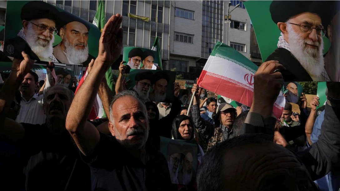 বিক্ষোভের উসকানিদাতাদের কোনো ছাড় নয় : ইরান