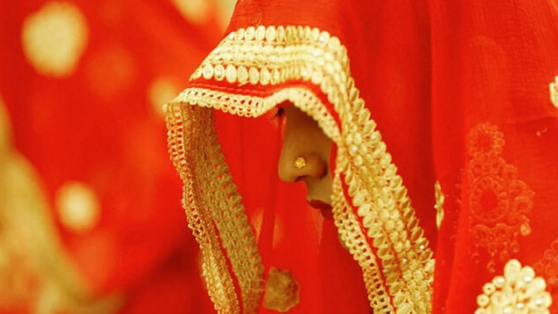 অতিরিক্ত মেকাপের কারণে কনেকে চিনতে পারেননি বর, বিয়ে গড়াল আদালতে