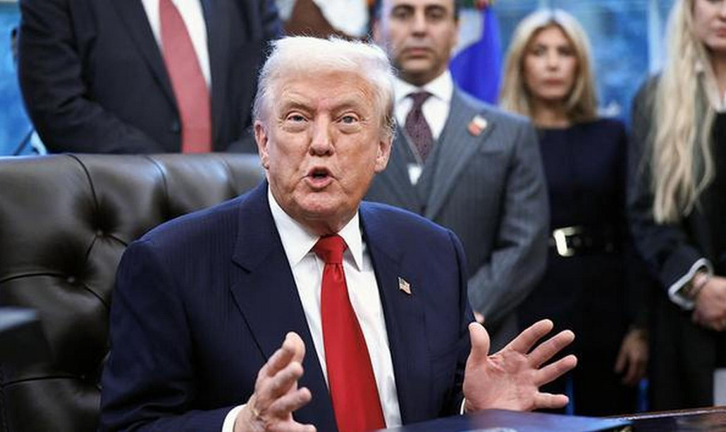 ভারতের ওপর ৫০০ শতাংশ পর্যন্ত শুল্ক আরোপের বিলে সম্মতি ট্রাম্পের