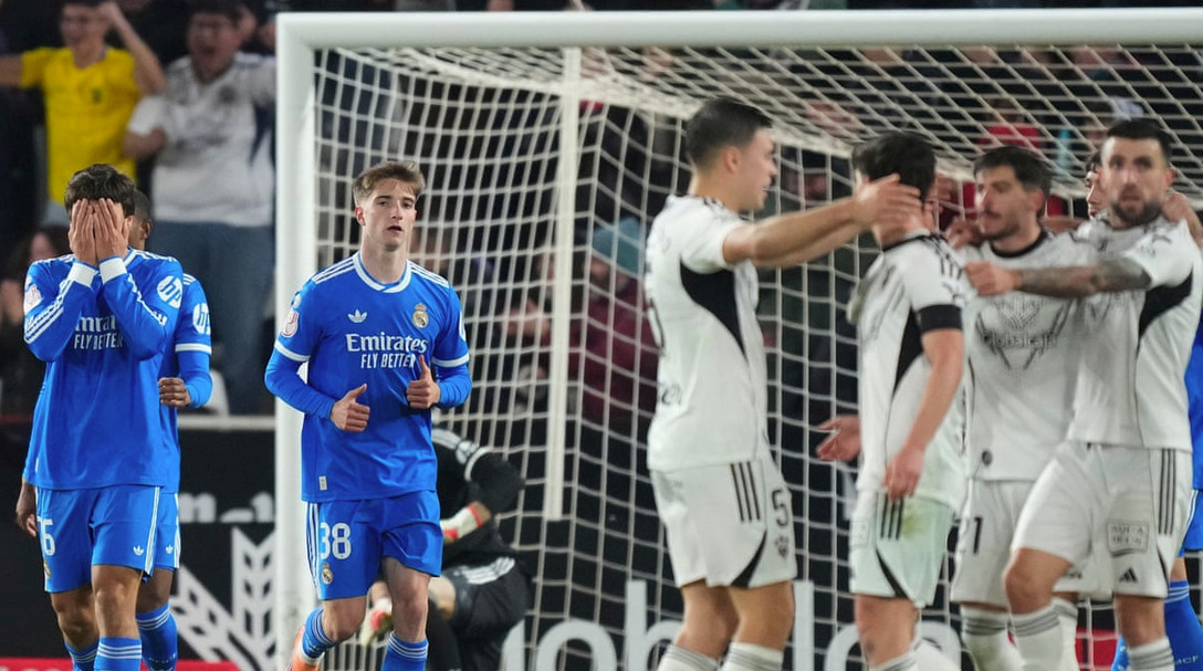 আরবেলোয়ার প্রথম ম্যাচেই বিপর্যয় রিয়ালের