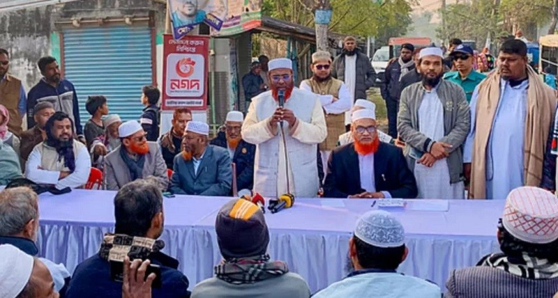 উনি বড় মুফতি, বিলেত থেকে এসে ফতোয়া দিচ্ছেন: গোলাম পরওয়ার